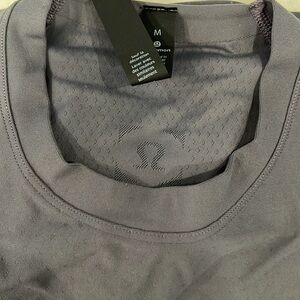 Lululemon men’s workout shirt